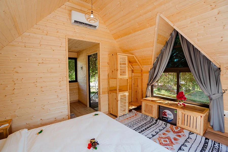 https://baitulongmountainresort.com/storage/product/undefined/Bungalow-1-giuong-1.webp
