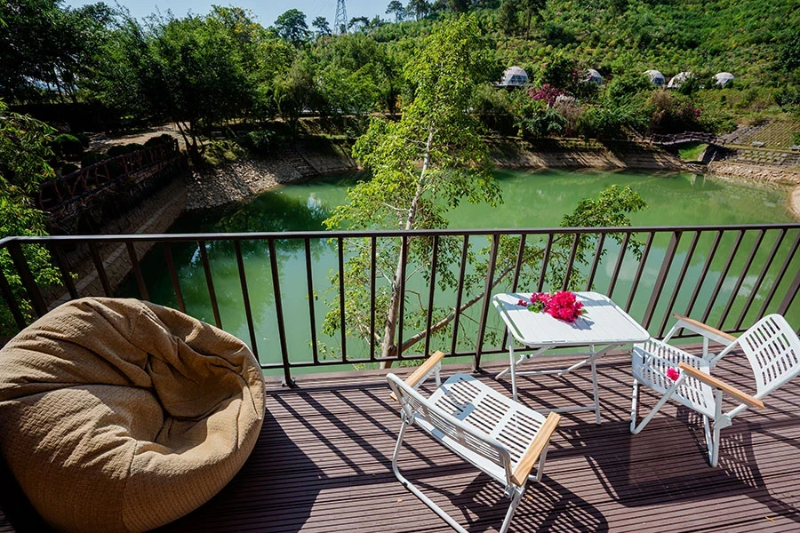 https://baitulongmountainresort.com/storage/product/undefined/Bungalow-1-giuong-6.webp