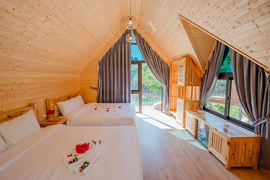 https://baitulongmountainresort.com/storage/product/undefined/Bungalow-2-giuong-1.webp
