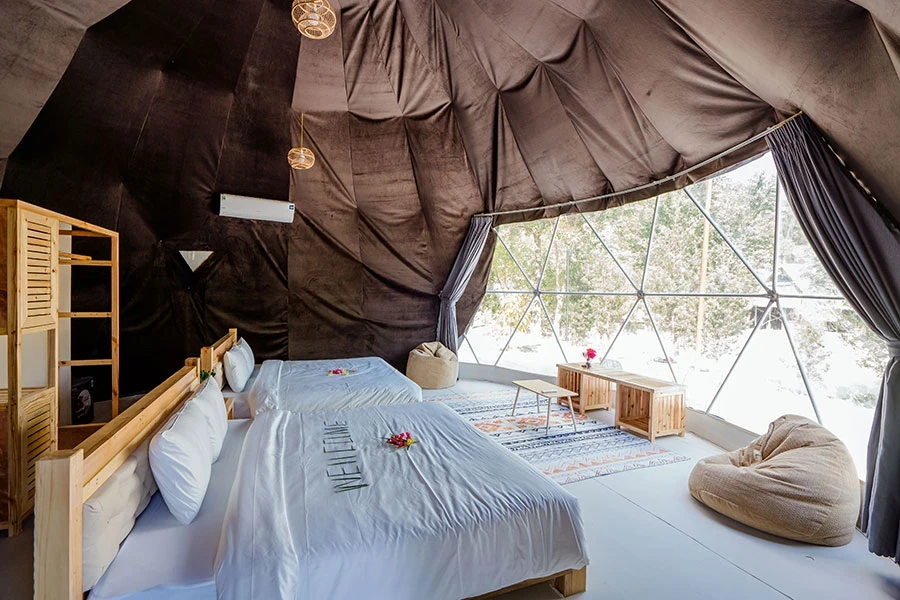 https://baitulongmountainresort.com/storage/product/undefined/Glamping-2-giuong-3.webp