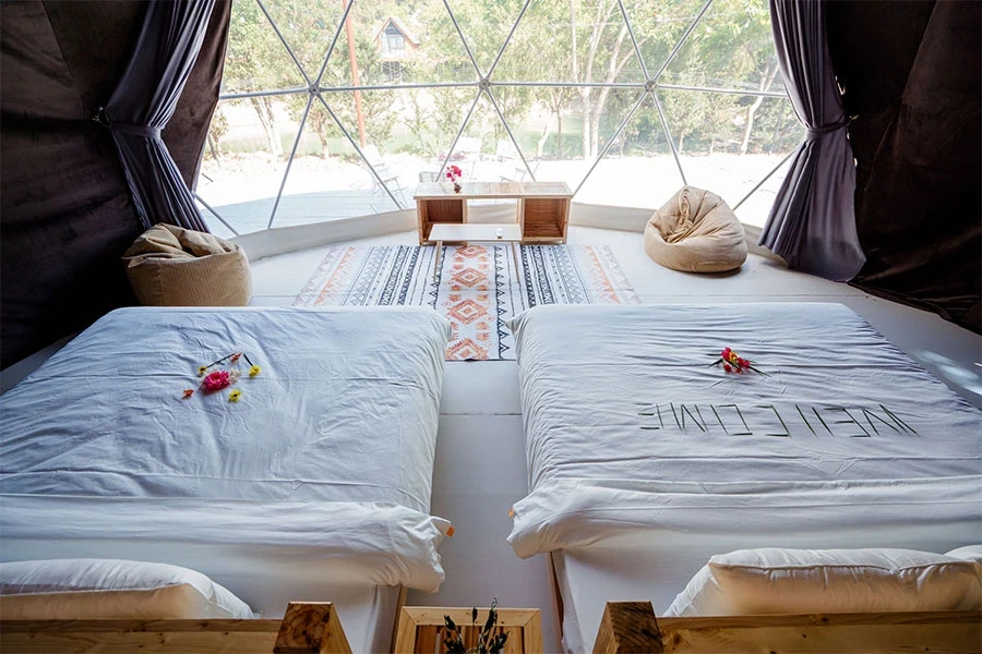https://baitulongmountainresort.com/storage/product/undefined/Glamping-2-giuong_1733308339.webp