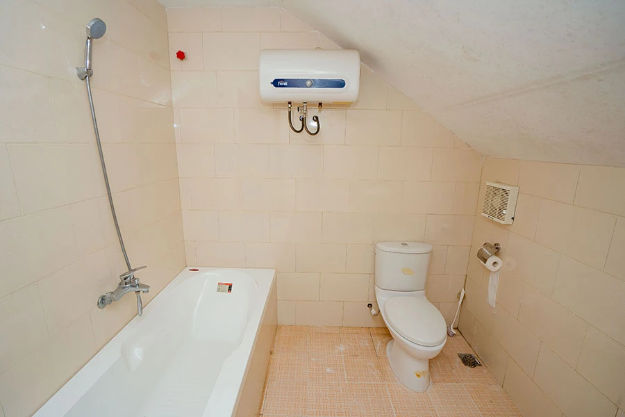 https://baitulongmountainresort.com/storage/product/undefined/nha-san-cong-dong9.webp