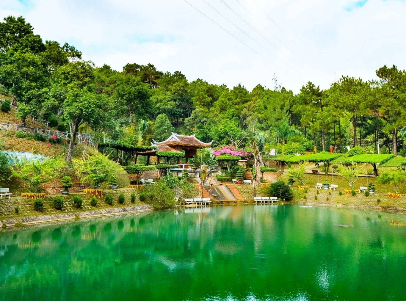 Chào mừng bạn đến với Bái Tử Long Mountain Resort